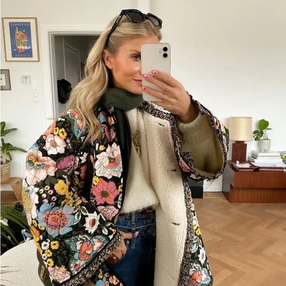 COPY - #27 Sherpa lined floral flower ruffled oversized bohemian coat boho mult… - Picture 3 of 8